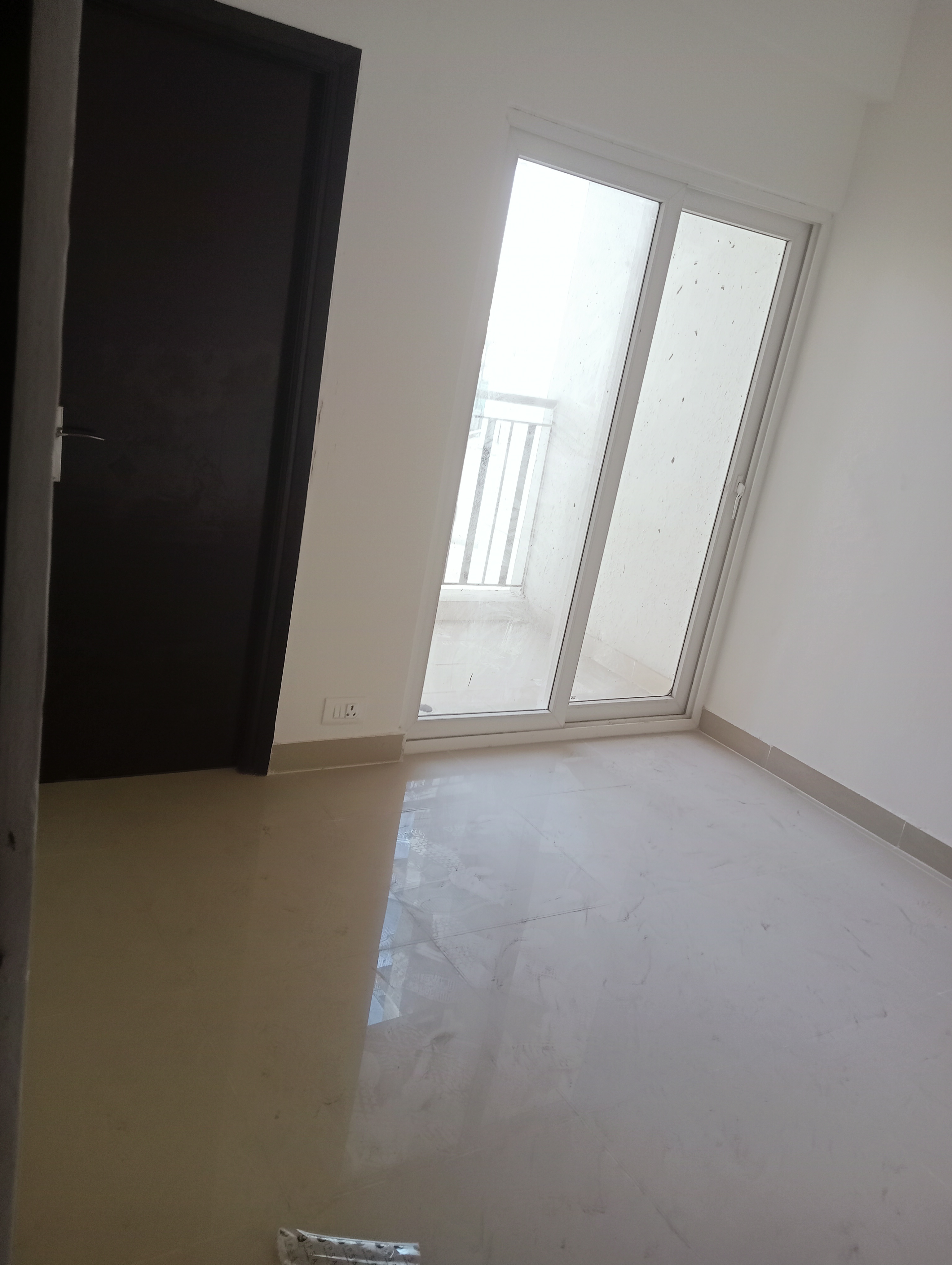 3 BHK Apartment For Sale in Amrapali Centurian Park