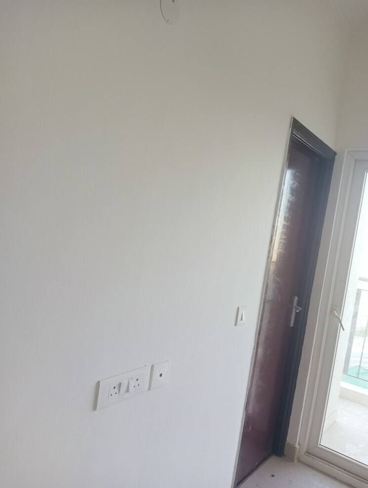 undefined, amrapali-centurian-park 3 Bedroom 1195 Sq.Ft. Apartment In Tech Zone 4 Greater Noida Greater Noida 7895451