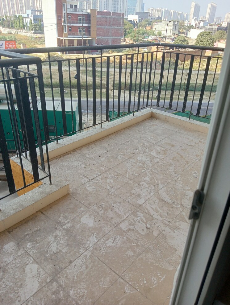 Balcony, amrapali-centurian-park 3 Bedroom 1195 Sq.Ft. Apartment In Tech Zone 4 Greater Noida Greater Noida 7895451