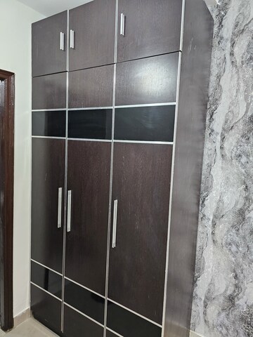 Furnished Amenities in 3 BHK Apartment at Surya Towers Zirakpur, Lohgarh – for Rent