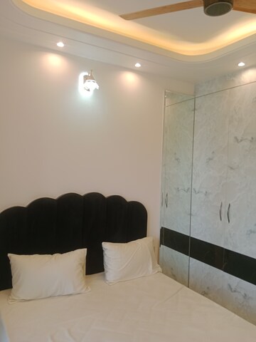 Bedroom in 3 BHK Builder Floor at Sector 73 – for Sale