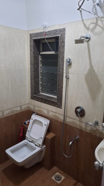 Bathroom in 2 BHK Apartment at Tharwani Heritage, Kharghar Sector 7 – for Rent