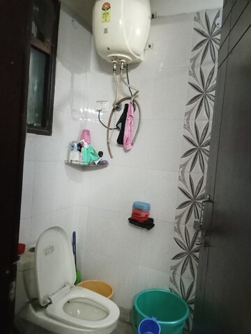 Bathroom in 2 BHK Builder Floor at Arjun Nagar – for Rent