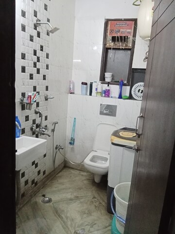 Bathroom in 2 BHK Builder Floor at Arjun Nagar – for Sale