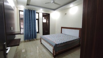 Bedroom in 3 BHK Builder Floor at Ardee City, Sector 52 – for Rent