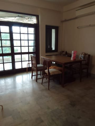 2 BHK Apartment For Rent in Vikas Puri Delhi  7896373