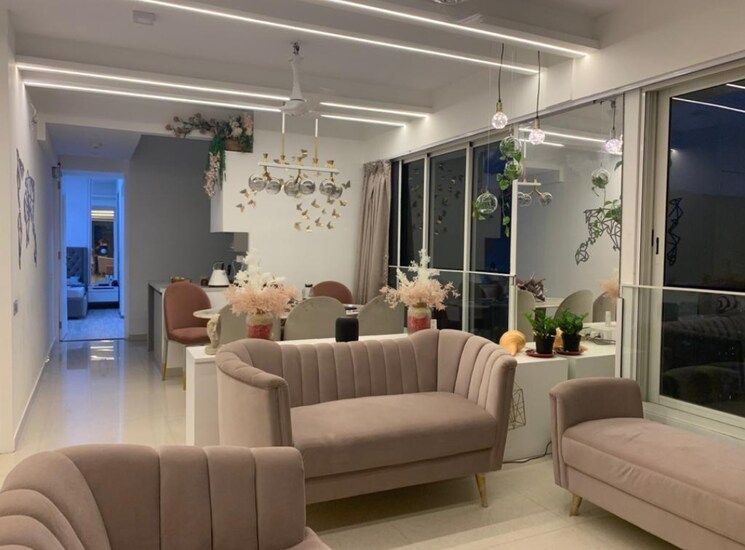 Living Room, courtyard-by-narang-realty-and-the-wadhwa-group 4 Bedroom 1650 Sq.Ft. Apartment In Pokhran Road No 2 Thane 7896425