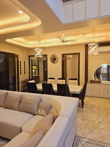 Master Bedroom in 3 BHK Apartment at Elite Golf Green, Sector 79 – for Rent