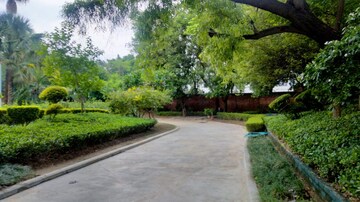 6+ BHK Villa – Garden View at Ghitorni - for Sale