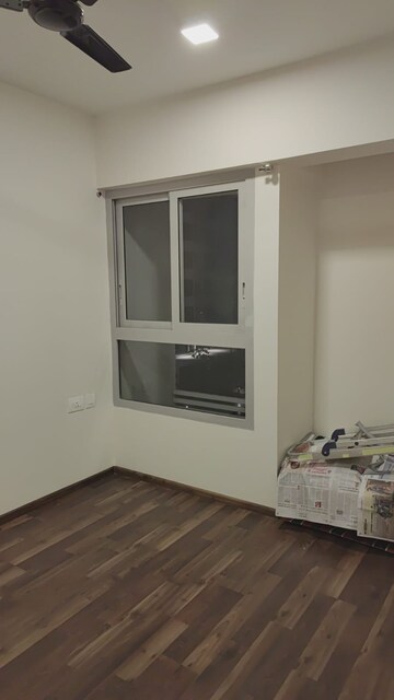 Room in 2 BHK Apartment at Piramal Vaikunth Vairat, Balkum Pada – for Rent