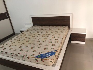 Bedroom in 3 BHK Apartment at Navrangpura – for Rent