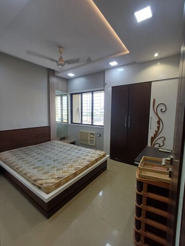 2 BHK Apartment For Rent in Prestige Park, Khopat