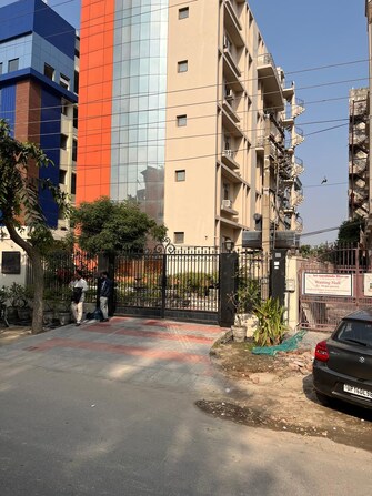 Commercial Office Space in IT/SEZ 2000 Sq.Ft. For Rent in Sector 62a Noida  7897390