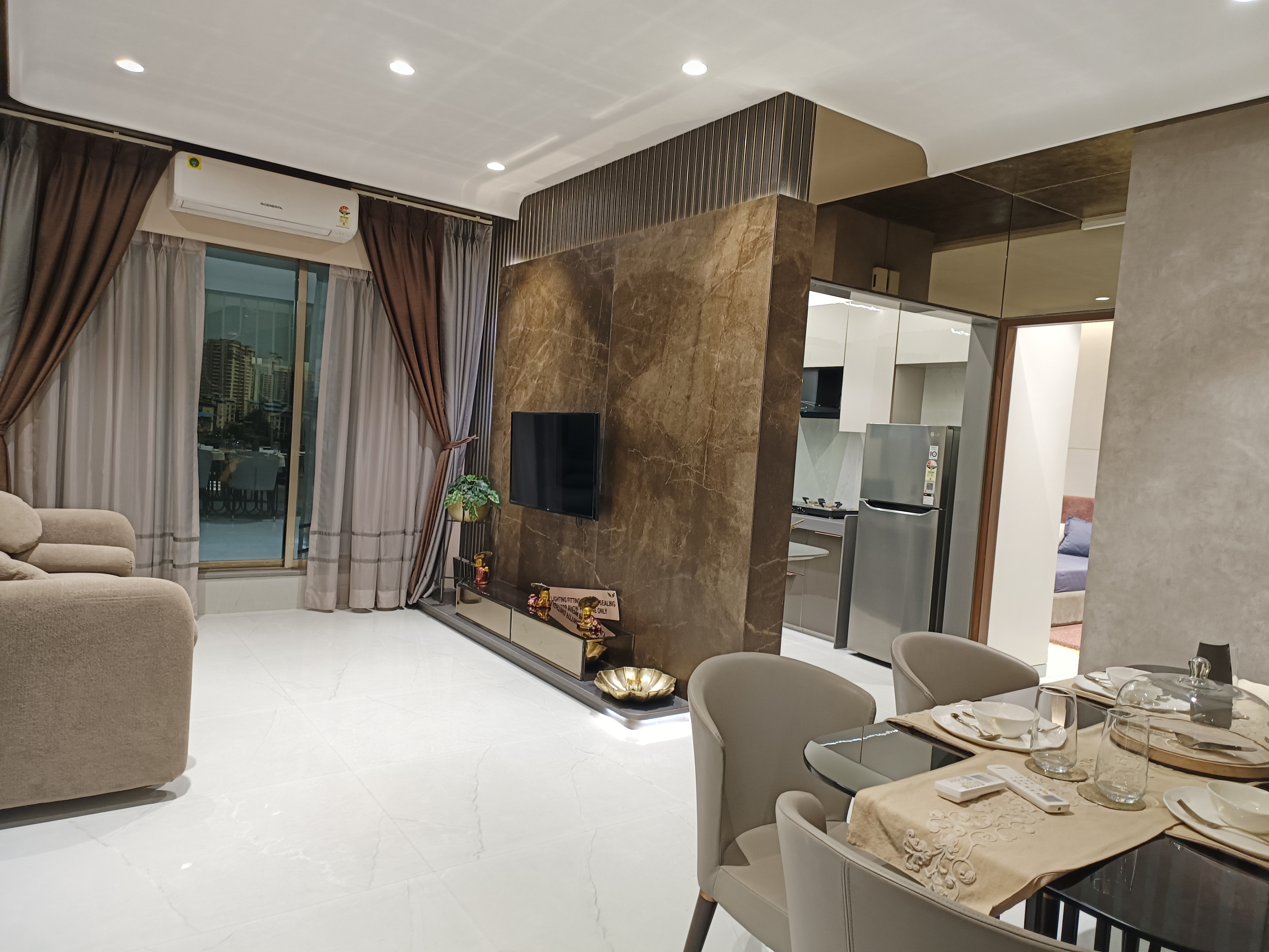 1 BHK 600 Sq.Ft. Apartment in Mahadev Shree