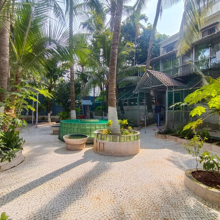 Exterior View, yari road 6 Bedroom 3500 Sq.Ft. Independent House In Yari Road Mumbai 7897429