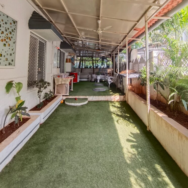 Balcony, yari road 6 Bedroom 3500 Sq.Ft. Independent House In Yari Road Mumbai 7897429