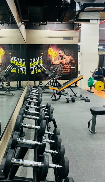 Gym in 4 BHK Apartment at Azeagaia Botanica, Vrindavan Yojna – for Sale