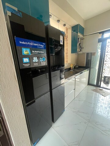 Master Bedroom in 3 BHK Apartment at Lodha Sterling, Kolshet Road – for Rent