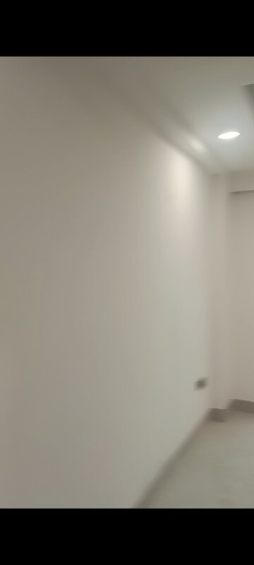 Floor Plan in  Showroom at Chattarpur – for Rent