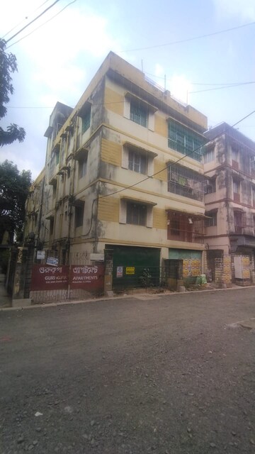 Master Bedroom in 4 BHK Apartment at Sun Jyoti, Behala – for Sale