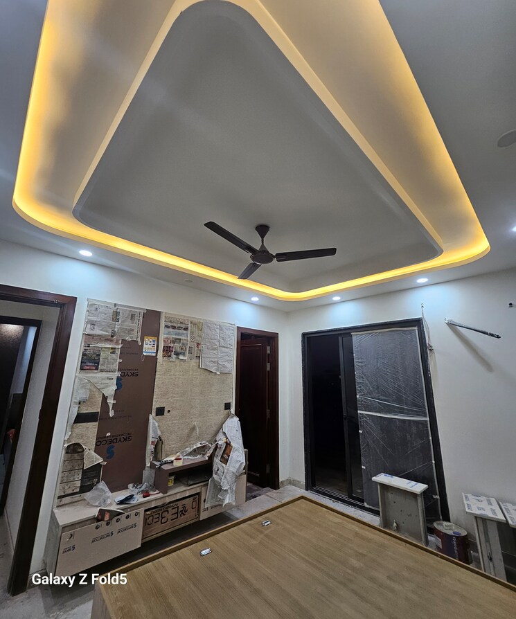 undefined, sector 29 4 Bedroom 250 Sq.Yd. Builder Floor In Sector 29 Faridabad 7897603