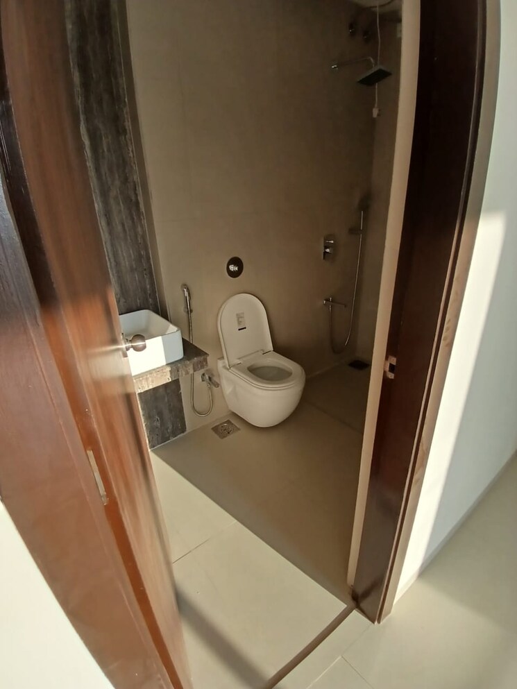 Master Bedroom, krishna-tower-kapurbawdi 3.5 Bedroom 1200 Sq.Ft. Apartment In Kapur Bawdi Thane 7897634