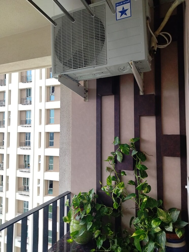 Balcony, flora-fountain 3 Bedroom 1305 Sq.Ft. Apartment In Tangra Kolkata 7897650
