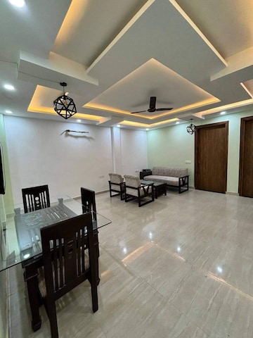 Master Bedroom in 3 BHK Builder Floor at Ansal Plaza Sector-23, Sector 23 – for Rent