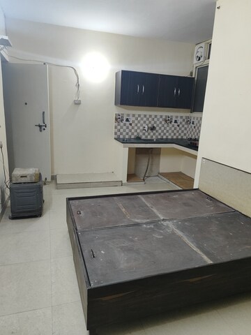 Bedroom in 1 RK Apartment at Arun Vihar Sector 37, Sector 37 – for Rent