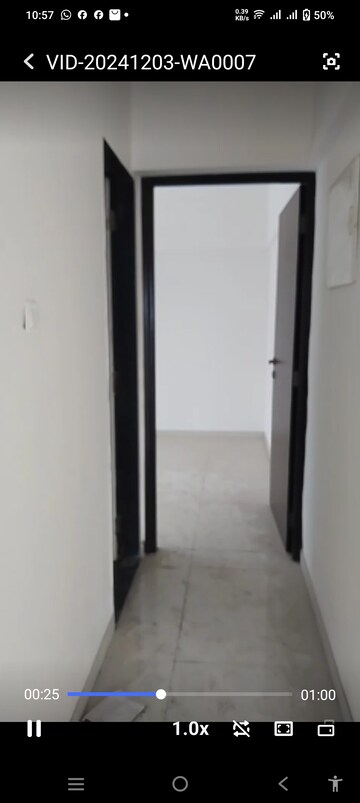 Room in 2 BHK Apartment at Ghatkopar East – for Rent