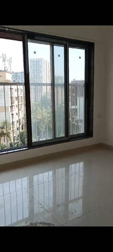 Master Bedroom in 1 BHK Apartment at Kurla East – for Rent