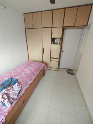 Bedroom in 1 BHK Apartment at Sindhi Society, Chembur – for Rent