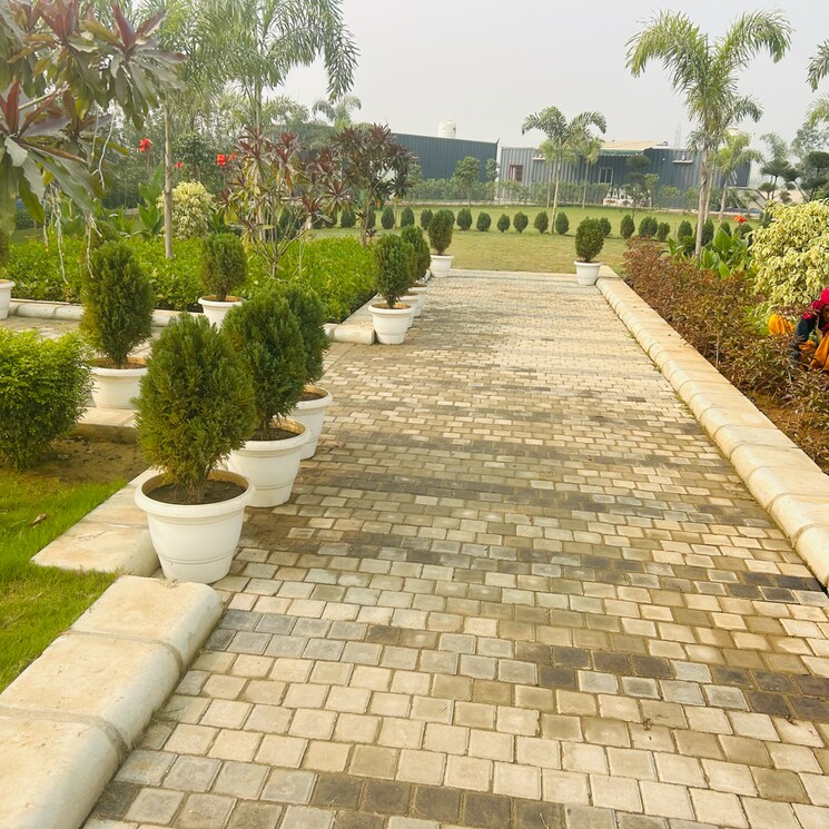 Nearby, meerut bypass road  150 Sq.Yd. Plot In Meerut Bypass Road Meerut 7897775