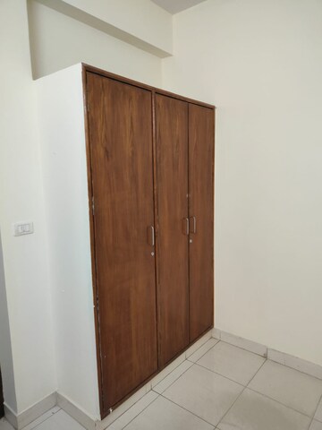 Room in 3 BHK Builder Floor at Domlur – for Rent