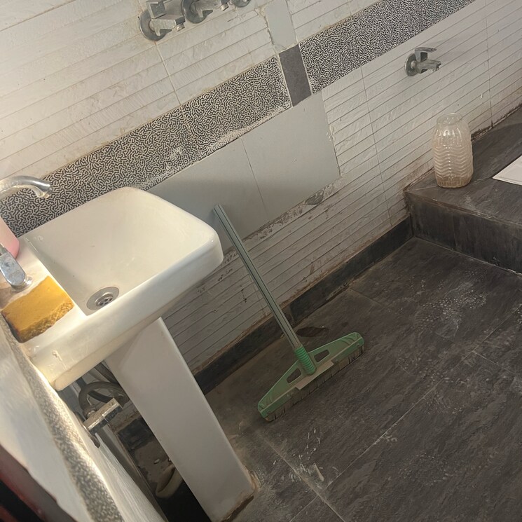 Bathroom, sector 02 2 Bedroom 250 Sq.Yd. Villa In Sector 02 Bahadurgarh 7897827