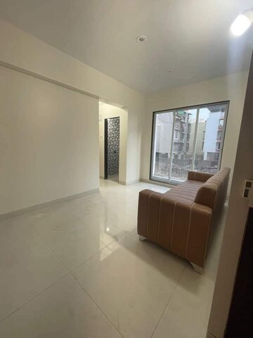 1 BHK Apartment For Rent in Alica Nagar CHS Kandivali East Mumbai  7897854