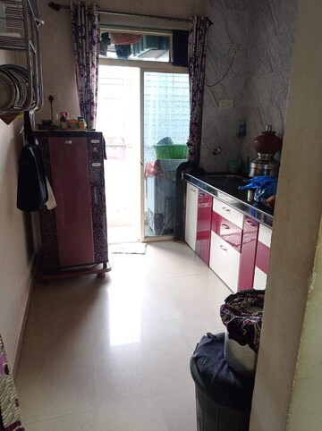 1 BHK Apartment For Rent in Spring Grove Uno Society Kandivali East Mumbai  7897870