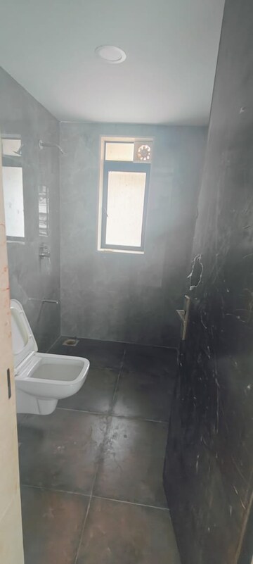 Attached Bathroom in 2 BHK Apartment at Madhuban CHS Khar West, Khar West – for Rent