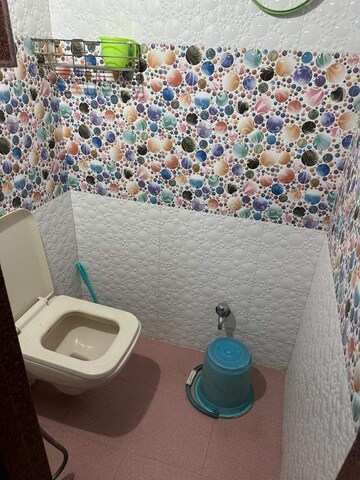 Bathroom in 1 BHK Apartment at Spring Leaf 6 CHS, Kandivali East – for Rent