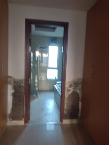 Building Lobby in 4 BHK Apartment at Jaypee Kalypso Court, Sector 128 – for Rent