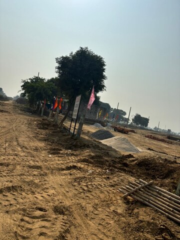  Plot For Sale in Jewar