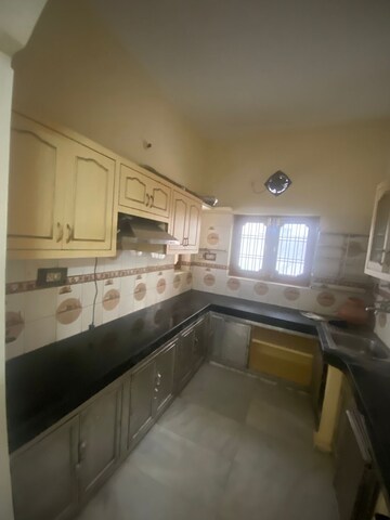2.5 BHK Independent House For Rent in Gomti Nagar