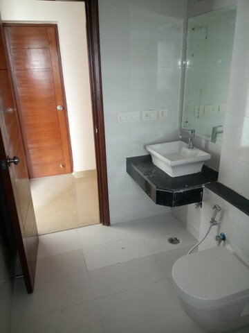 Master Bedroom in 2 BHK Apartment at Jaypee Greens Pavilion Court, Sector 128 – for Sale