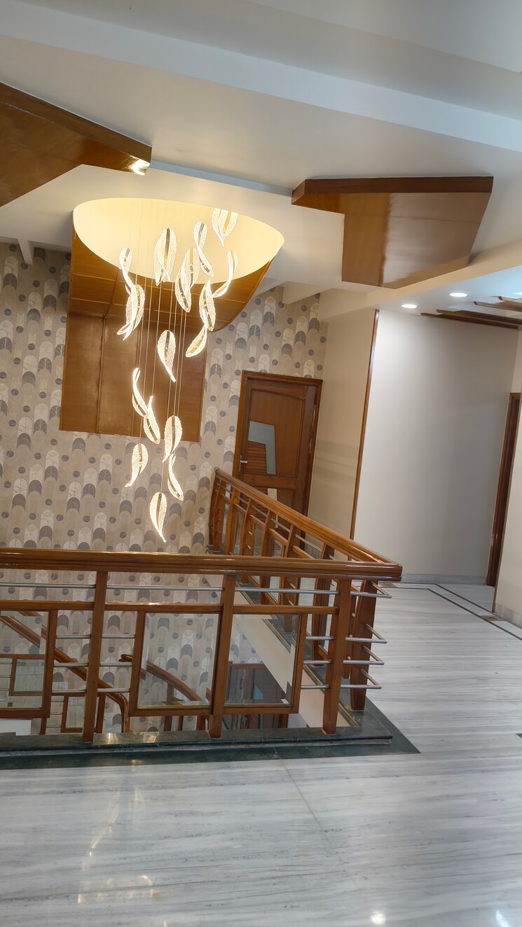 undefined, sector 21 6 Bedroom 350 Sq.Yd. Independent House In Sector 21 Panchkula 7898036