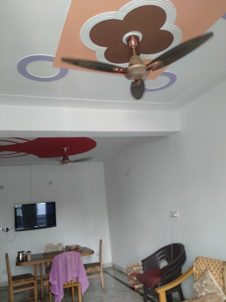 undefined, sector 36 greater noida 2 Bedroom 90 Sq.Mt. Independent House In Sector 36 Greater Noida Greater Noida 7898078