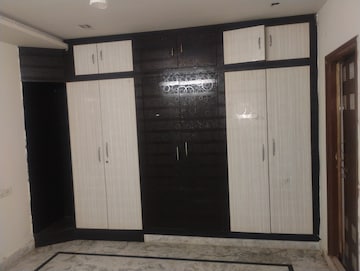 Room in 2 BHK Apartment at Manikonda – for Rent