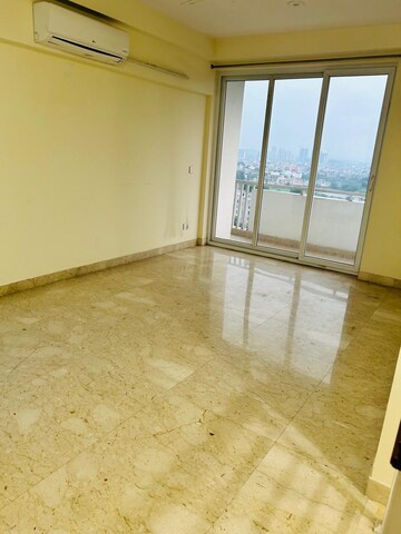 Room in 6 BHK Penthouse at Emaar The Palm Drive-Palm Studios, Sector 66 – for Sale