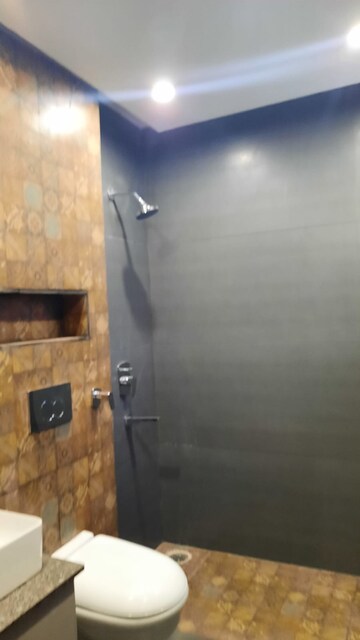 Attached Bathroom in 3 BHK Apartment at MD Leafstone Apartments, Patiala Road – for Rent