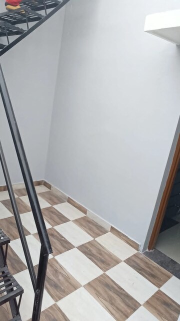  4 BHK Independent House at Santoshi Nagar – for Rent