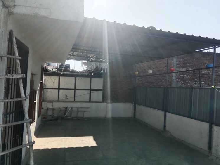 Master Bedroom, ashram 2.5 Bedroom 70 Sq.Yd. Builder Floor In Ashram Delhi 7898366